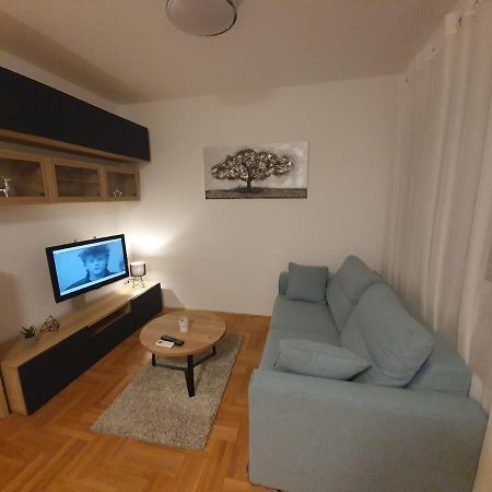 Apartman Luka Zagreb Exterior photo